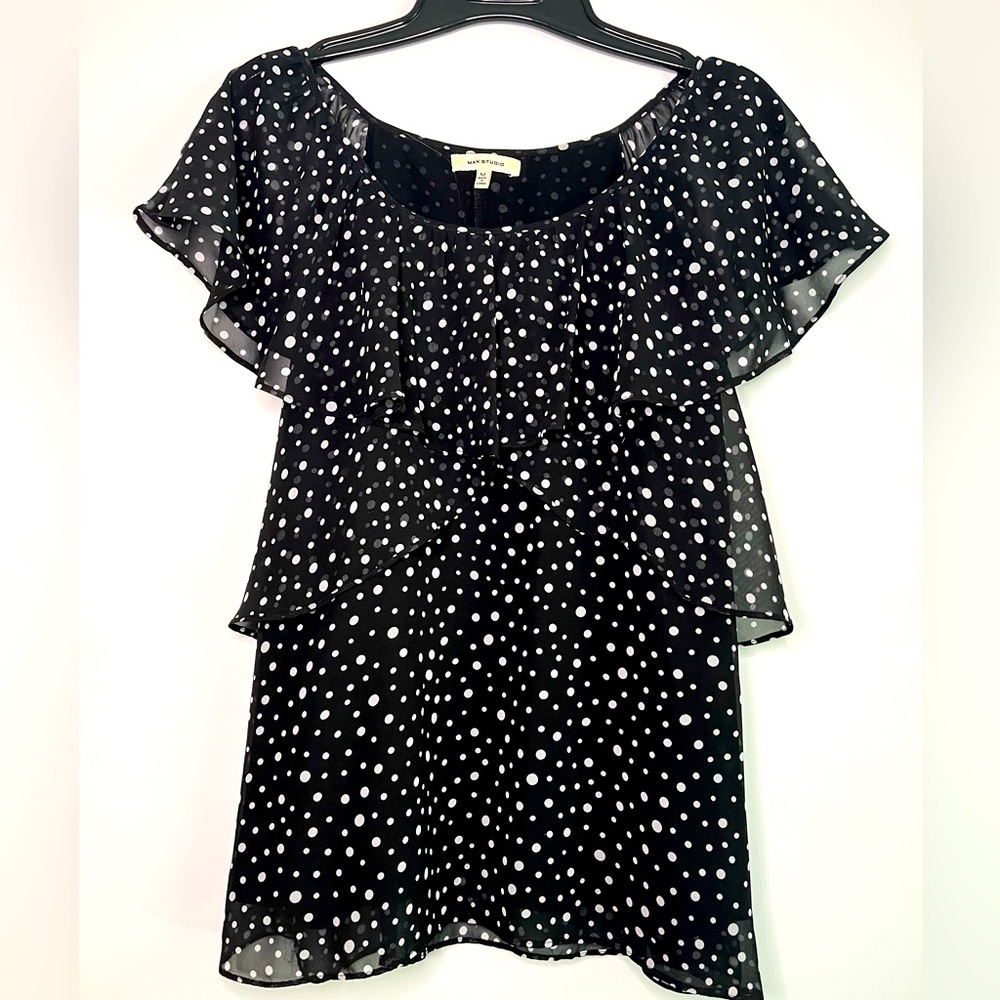 Max Studio Black & White Polka Dot Top sz M